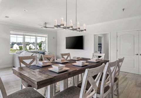 Others Grande at Canal Pointe A Coastal Getaway