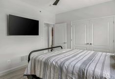 Others 5 Grande at Canal Pointe A Coastal Getaway