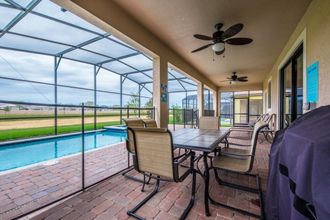 其他 4 9 Bedroom With Princess and Mickey Rooms for kids 9 Villa by RedAwning