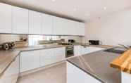 Others 7 Divine 3 Bed Mews-house Battersea