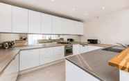 Lain-lain 7 Divine 3 Bed Mews-house Battersea