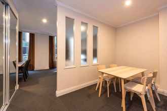 Others 4 Chic 1-bedroom Apartment in Melbourne CBD