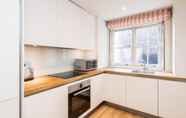 Others 5 Modern Marble Arch 3bed Family Home