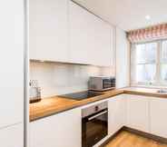 Others 5 Modern Marble Arch 3bed Family Home