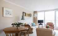 Others 3 Bright Traditional 1bed Battersea Riverside Apt