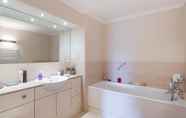 Lainnya 4 Bright Traditional 1bed Battersea Riverside Apt