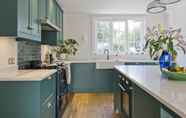 Others 3 Amazing Spacious 5 Bed House Wimbledon