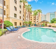 Others 4 1BR Suite - Hot Tub Pool and BBQ - Near Disney