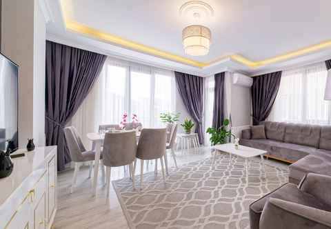 Others Stunning Gorgeous 2 BR near Golden Horn