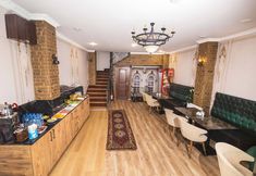 Others 2 Kupa Pension Old City