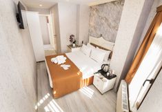 Others 6 Kupa Pension Old City