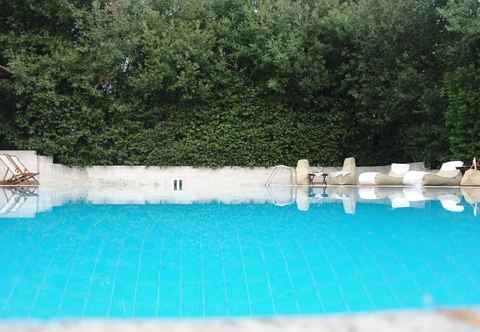 Lain-lain Marvellous Villa Near San Gimignano With Stunning Infinity Pool big Private Parc and AC Wedding Ve-villa Antonella