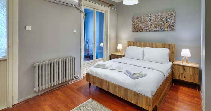 Others Marvelous Bright 4BR Ap in Taksim Square