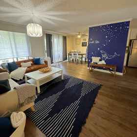 Primary image 1 ฮาเล อโลฮะ, โรงแรม & ที่พัก Sleeping Tiger Coffees