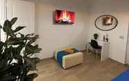 Others 3 Stylish New Apartment in Milan Navigli