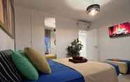 Others 7 Stylish New Apartment in Milan Navigli