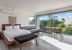 Others 6 Unbeatable Located Spacious Loft With Amazing Roof