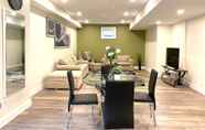 อื่นๆ 4 Brand New Walk Out Bsmt Apt Near Beach