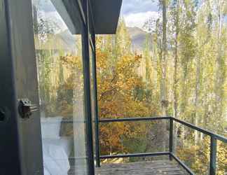 อื่นๆ 2 Eco-friendly Twin-bed Chalet in Karimabad Hunza