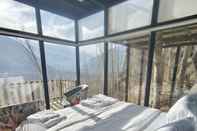 Others Stunning Cliff-edge 2-bedroom Chalet in Karimabad