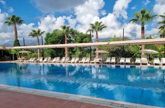 기타 4 Aware Resort Hotel Spa