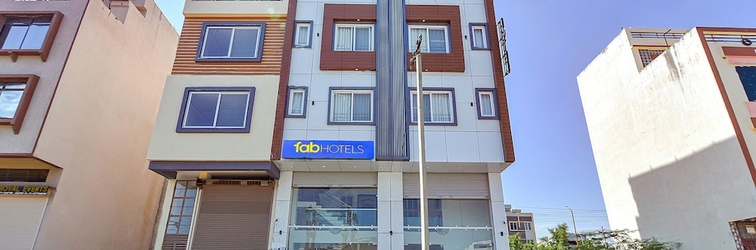 อื่นๆ Fabhotel Infinity Blue