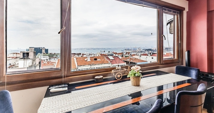 อื่นๆ Magnificent Flat With Sea View in Kadikoy