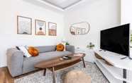 Lain-lain 2 Stylish and Lovely Flat in Kadikoy