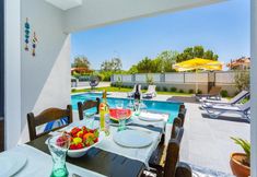 Others 6 Exclusive Paradise Collection