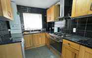 Lainnya 2 New! 4 Bedroom London House With Garden and Lawn