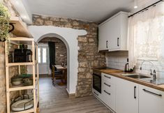 Lain-lain 5 The Greystone House by Konnect, Views to the Sea