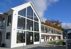 อื่นๆ 3 Hotel Dylan