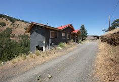 其他 5 Nothomb Hill 3 Bedroom Home by RedAwning