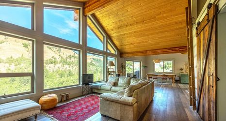 其他 2 Nothomb Hill 3 Bedroom Home by RedAwning