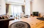 Others 4 Central and Spacious Flat in Istanbul Atasehir