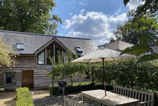 Others Avon Turn View