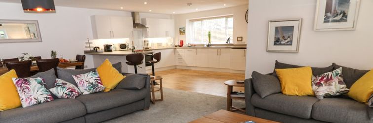 Others Brewers Cottage