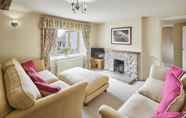 Others 2 Host Stay Granary Cottage