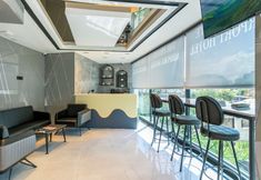 기타 2 The Private Airport Hotel