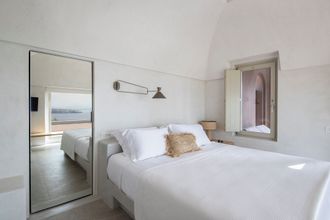 기타 4 Serra Exclusive Suites