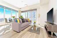 Lain-lain Luxury 1BR Condo - Private Balcony City Views