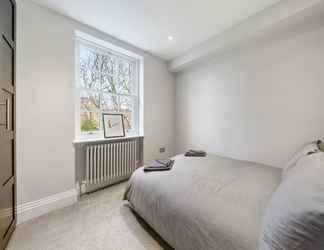 Others 2 Modern Townhouse With Cinema Room in London SE1