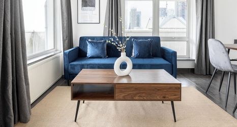 Others 2 The Canary Wharf Collection