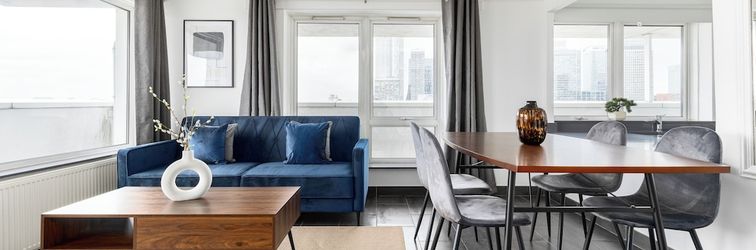 Others The Canary Wharf Collection