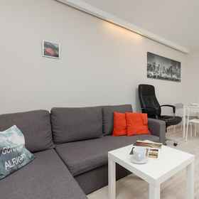 Primary image 1 City Center Apartment by Renters, Khách sạn Trung tâm dịch vụ ứng dụng Visa Trung Quốc