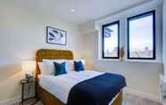 Lainnya 4 Beautiful 1-bed Apartment in Cheam, Sutton