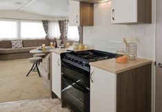 อื่นๆ 4 Stunning 4-bed Caravan in Mablethorpe Sleeps 10