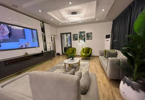 Others Modern Luxury 3 Bed With Pool & Gym in Lekki