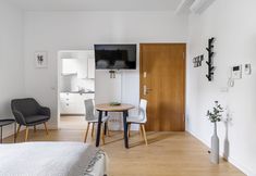 Lain-lain 3 Homewell Apartments Żelazko