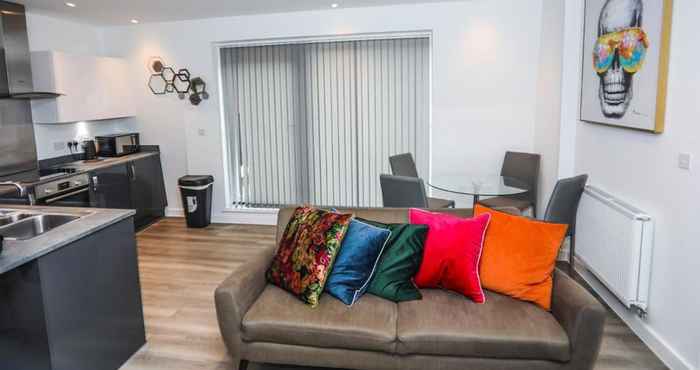 Others Immaculate 2-bed Apartment in London